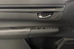 Honda CR-V LX 2WD 2027 — side view