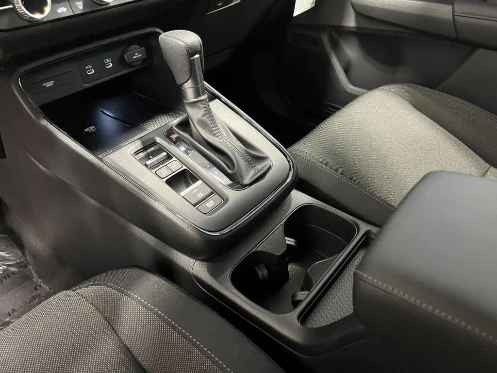 Honda CR-V LX AWD 2026 — side view