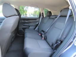 Honda CR-V LX AWD 2027 — side view
