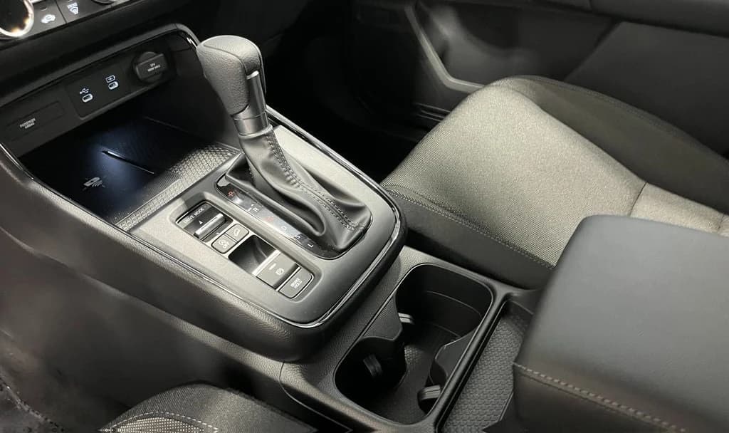 Honda CR-V LX AWD 2026 — side view