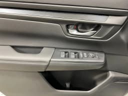 Honda CR-V LX AWD 2025 — side view