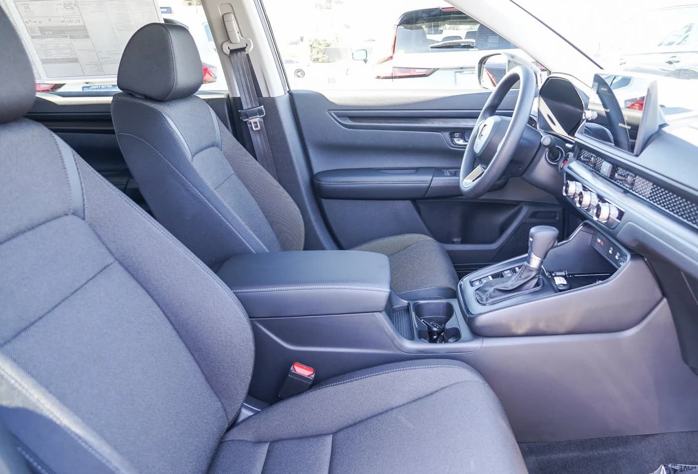 Honda CR-V LX AWD 2026 — side view