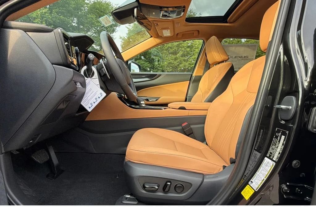 Lexus NX NX 350 AWD 2026 — side view