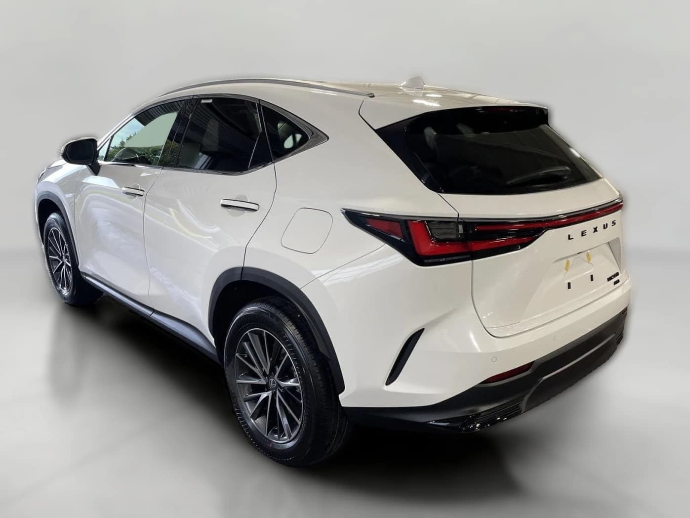 Lexus NX NX 350 AWD 2026 — side view
