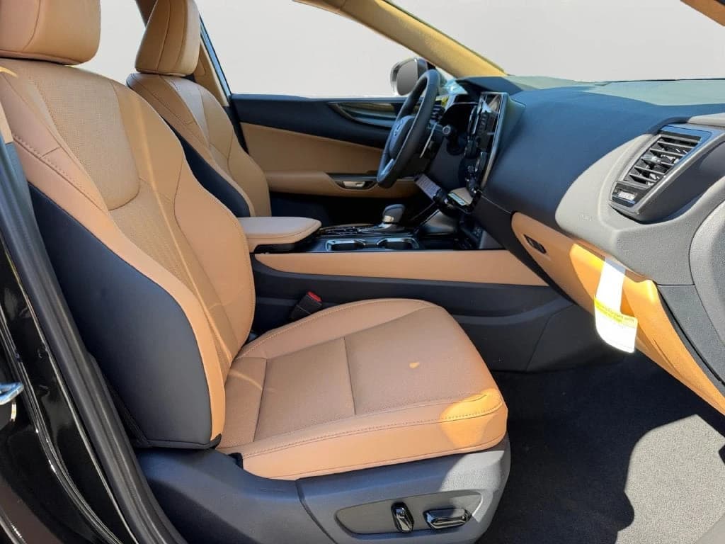 Lexus NX NX 350 AWD 2026 — side view
