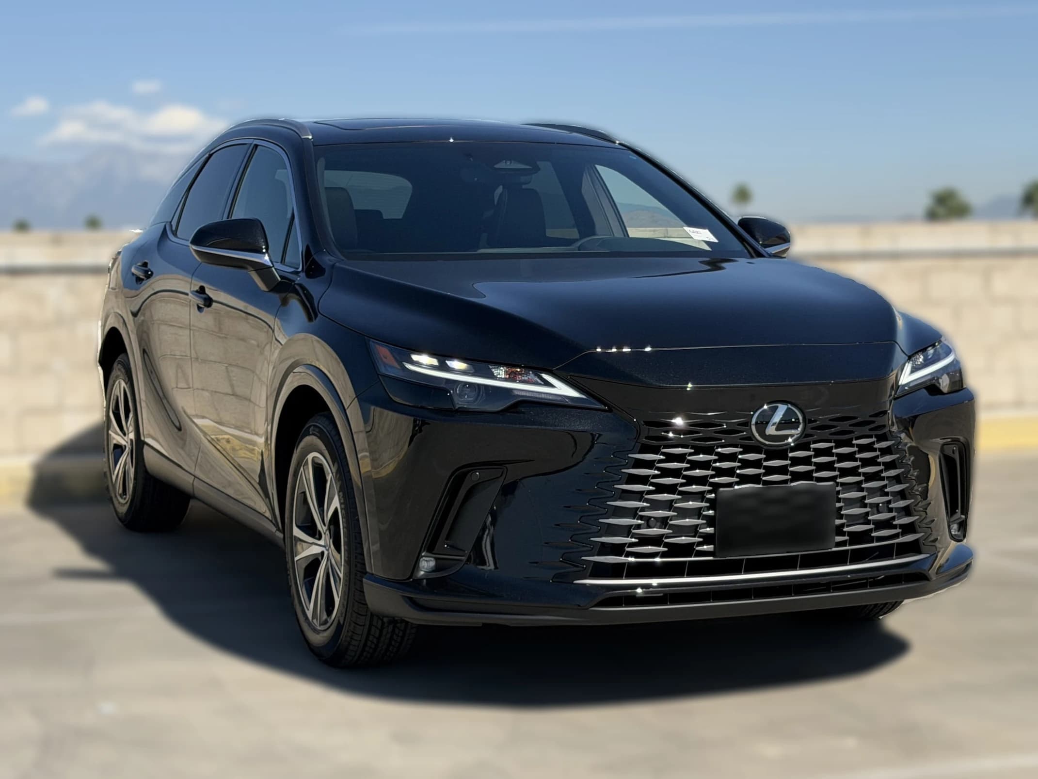 Lexus RX RX 350 FWD 2026 — side view
