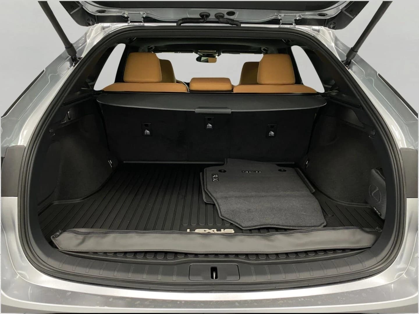 Lexus RX RX 350 Premium AWD 2026 — side view