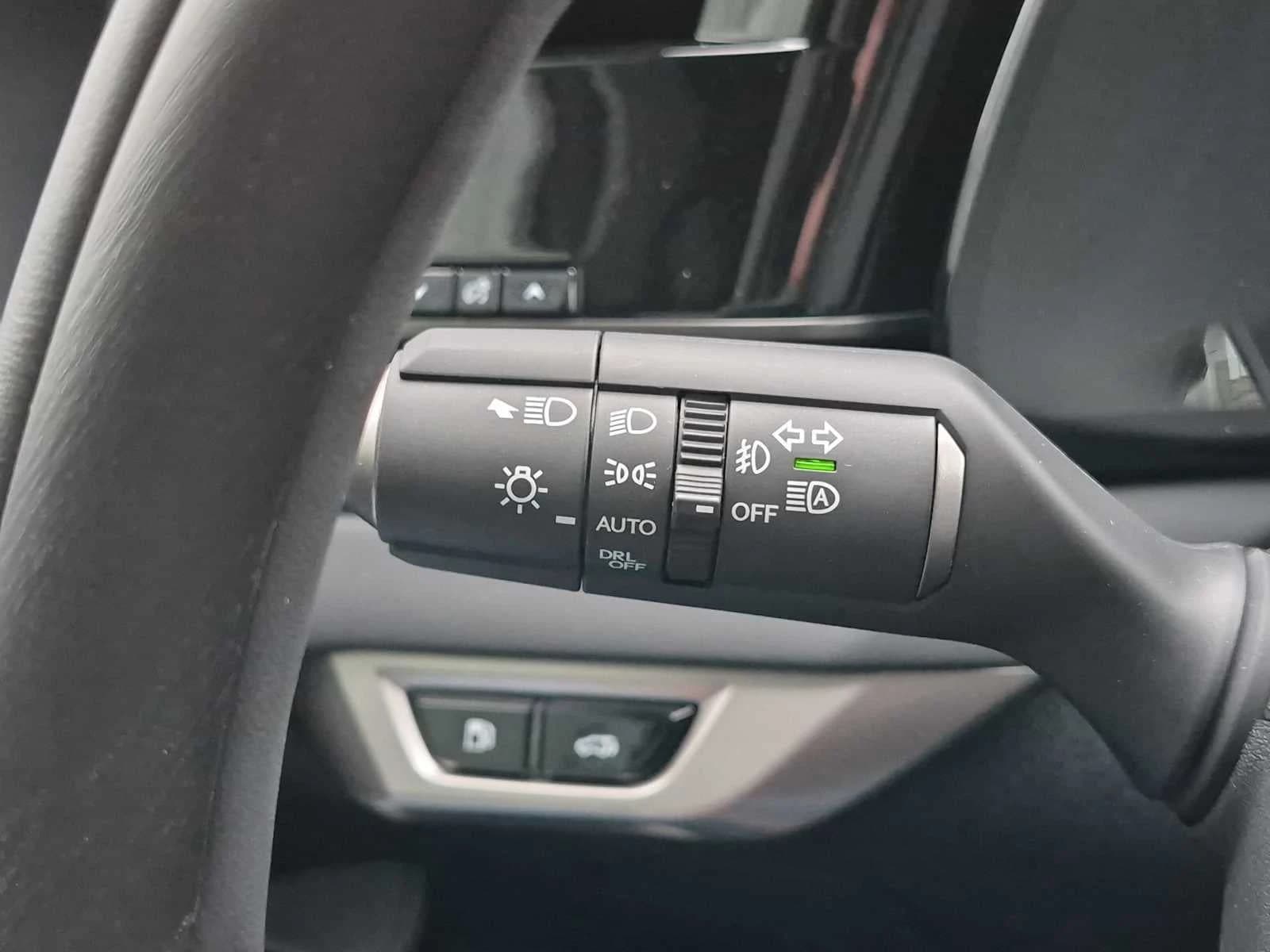 Lexus RX RX 350 Premium AWD 2026 — side view