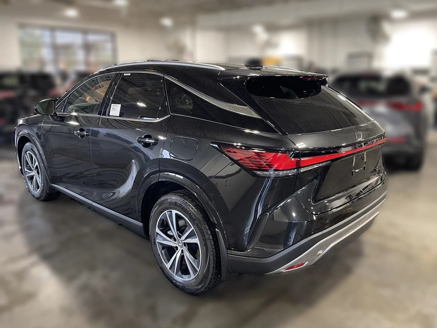 Lexus RX RX 350 Premium AWD 2026 — side view