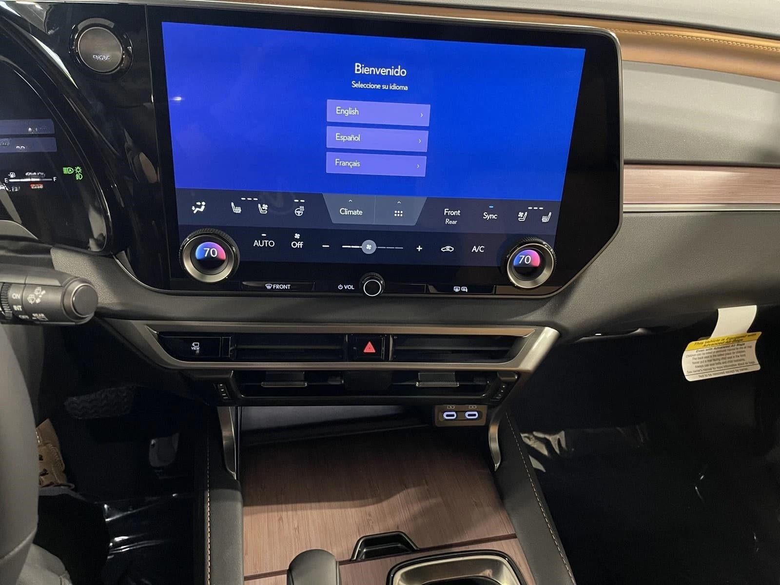 Lexus RX RX 350 Premium AWD 2026 — side view