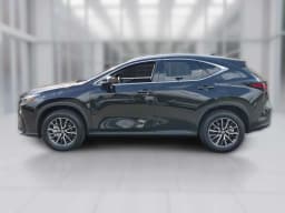 Lexus NX NX 350 Premium AWD 2026 — side view