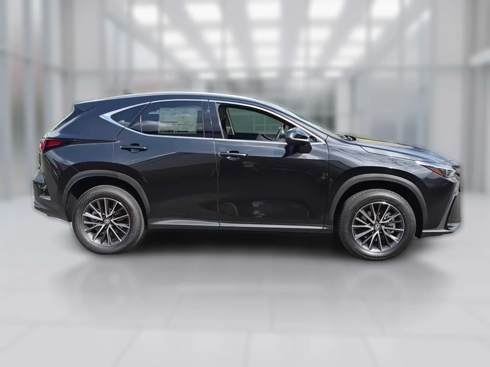 Lexus NX NX 350 Premium AWD 2026 — side view