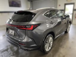 Lexus NX NX 350 Premium AWD 2026 — side view