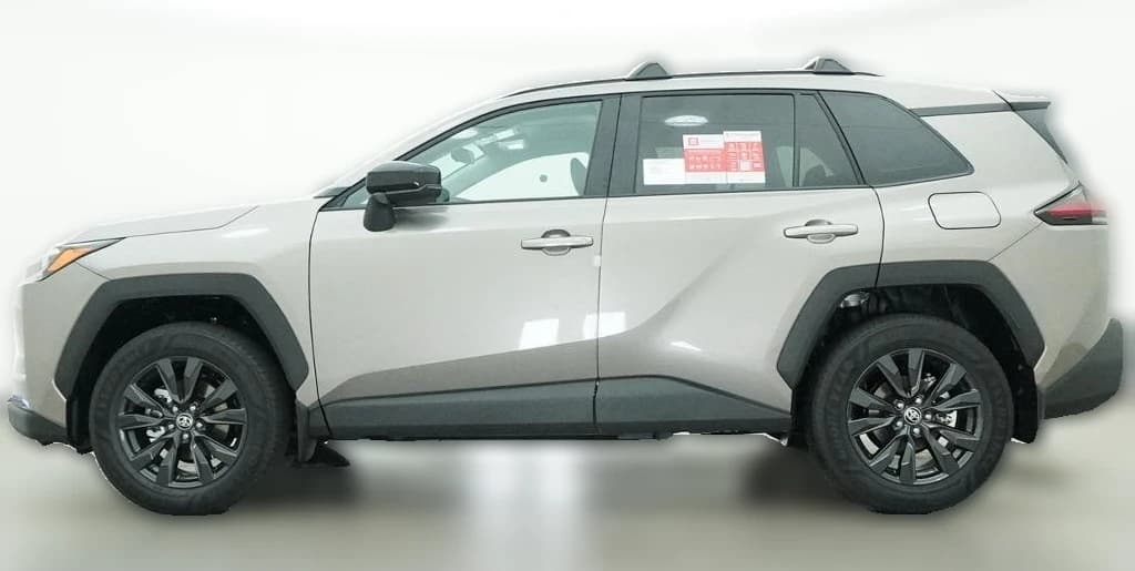 Toyota RAV4 XLE Premium AWD (Natl) 2026 — side view