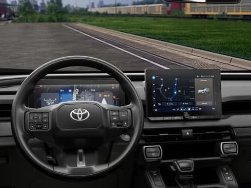 Toyota RAV4 LE AWD (Natl) 2026 — side view