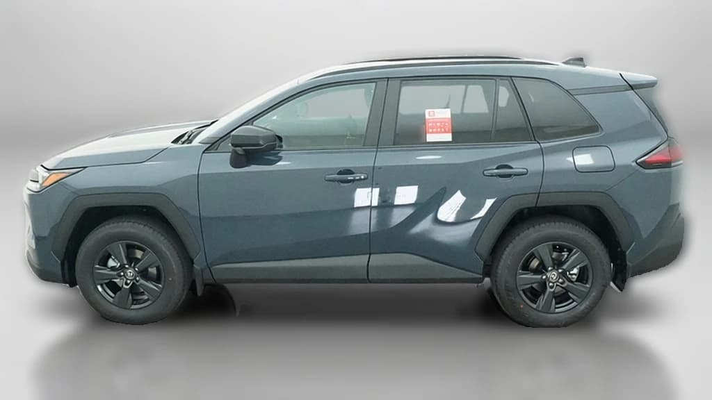 Toyota RAV4 LE AWD (Natl) 2026 — side view