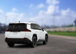 Toyota RAV4 XLE Premium AWD (Natl) 2026 — side view