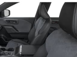 Toyota RAV4 XSE AWD (Natl) 2026 — side view