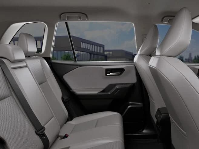 Toyota RAV4 XLE Premium AWD (Natl) 2026 — side view