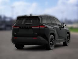 Toyota RAV4 XLE Premium AWD (Natl) 2026 — side view