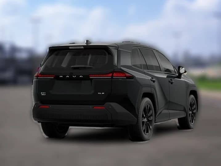 Toyota RAV4 XLE Premium AWD (Natl) 2026 — side view