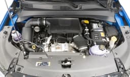 Jeep Compass Latitude Altitude 4x4 2026 — side view