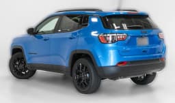 Jeep Compass Latitude Altitude 4x4 2026 — side view