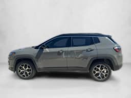 Jeep Compass Limited 4x4 2026 — side view