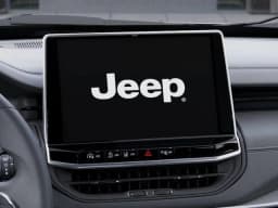 Jeep Compass Limited Altitude 4x4 2026 — side view