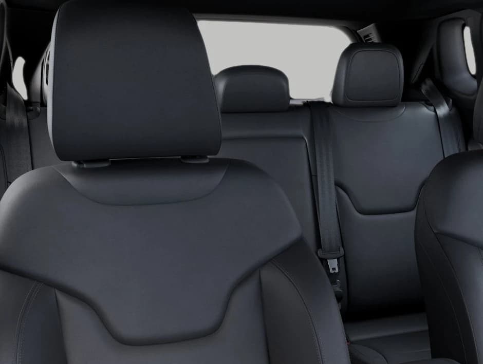 Jeep Compass Limited 4x4 2026 — side view