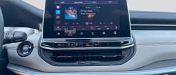 Jeep Compass Limited 4x4 2026 — side view