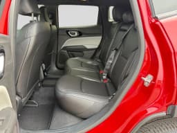 Jeep Compass Limited 4x4 2026 — side view