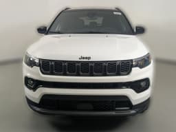 Jeep Compass Limited Altitude 4x4 2026 — side view