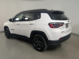 Jeep Compass Limited Altitude 4x4 2026 — side view