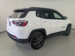 Jeep Compass Limited Altitude 4x4 2026 — side view