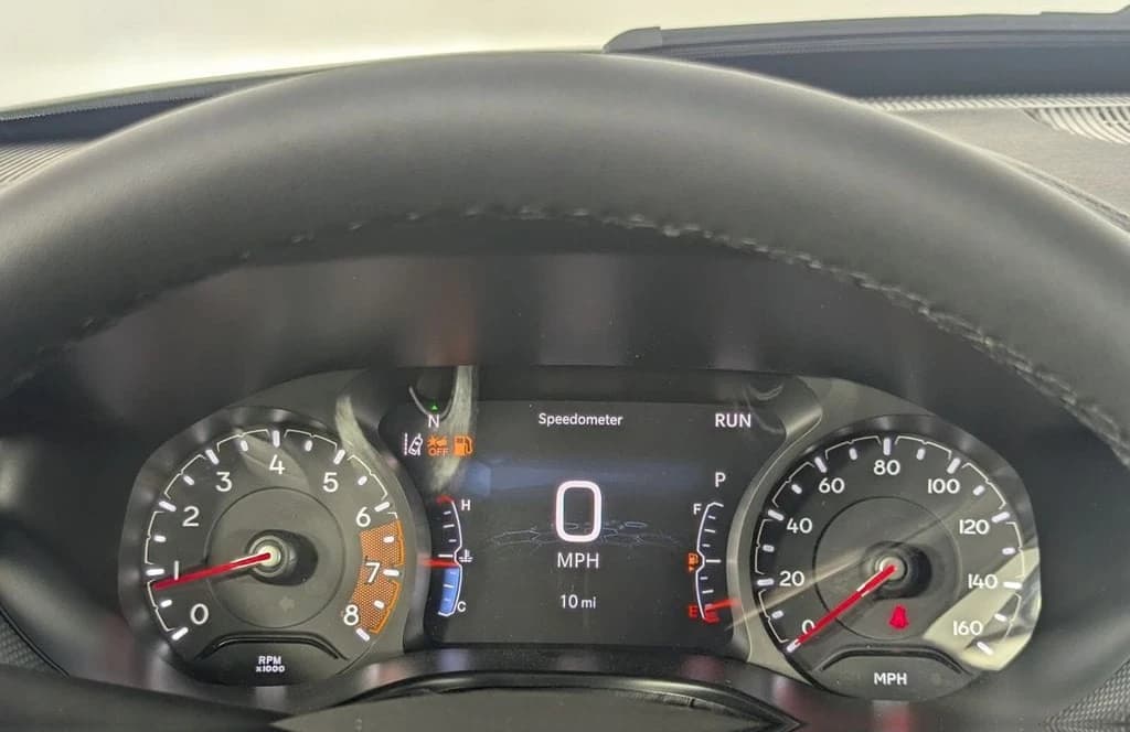 Jeep Compass Limited Altitude 4x4 2026 — side view