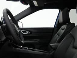 Jeep Compass Limited Altitude 4x4 2026 — side view