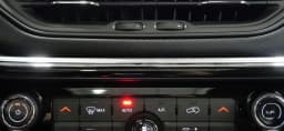 Jeep Compass Limited Altitude 4x4 2026 — side view