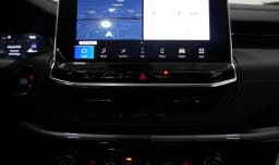 Jeep Compass Limited Altitude 4x4 2026 — side view