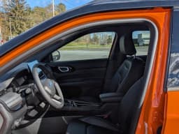 Jeep Compass Limited Altitude 4x4 2026 — side view