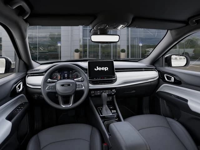 Jeep Compass Limited 4x4 2026 — side view