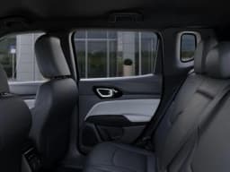 Jeep Compass Limited 4x4 2026 — side view