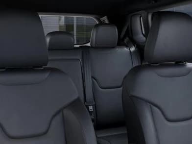 Jeep Compass Limited 4x4 2026 — side view
