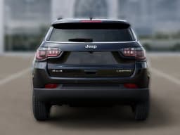Jeep Compass Limited 4x4 2026 — side view