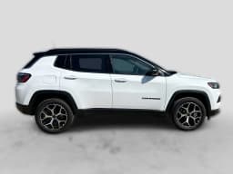 Jeep Compass Limited 4x4 2026 — side view