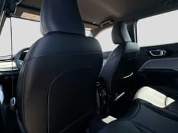 Jeep Compass Limited 4x4 2026 — side view