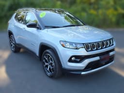 Jeep Compass Limited 4x4 2026 — side view