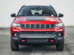 Jeep Compass Trailhawk 4x4 2026 — side view