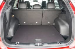 Jeep Compass Trailhawk 4x4 2026 — side view
