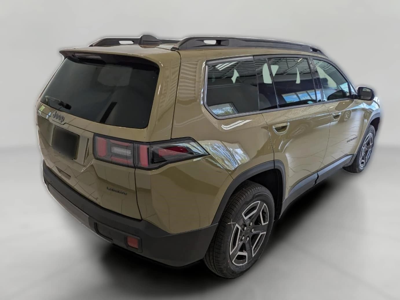 Jeep Cherokee Laredo 4x4 2026 — side view